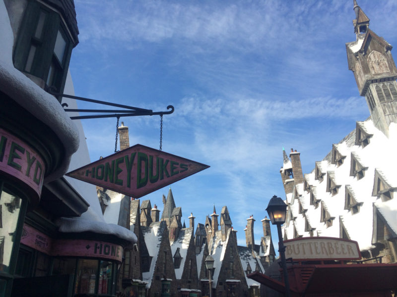 Honeydukes in Hogsmeade at the Wizarding World of Harry Potter2