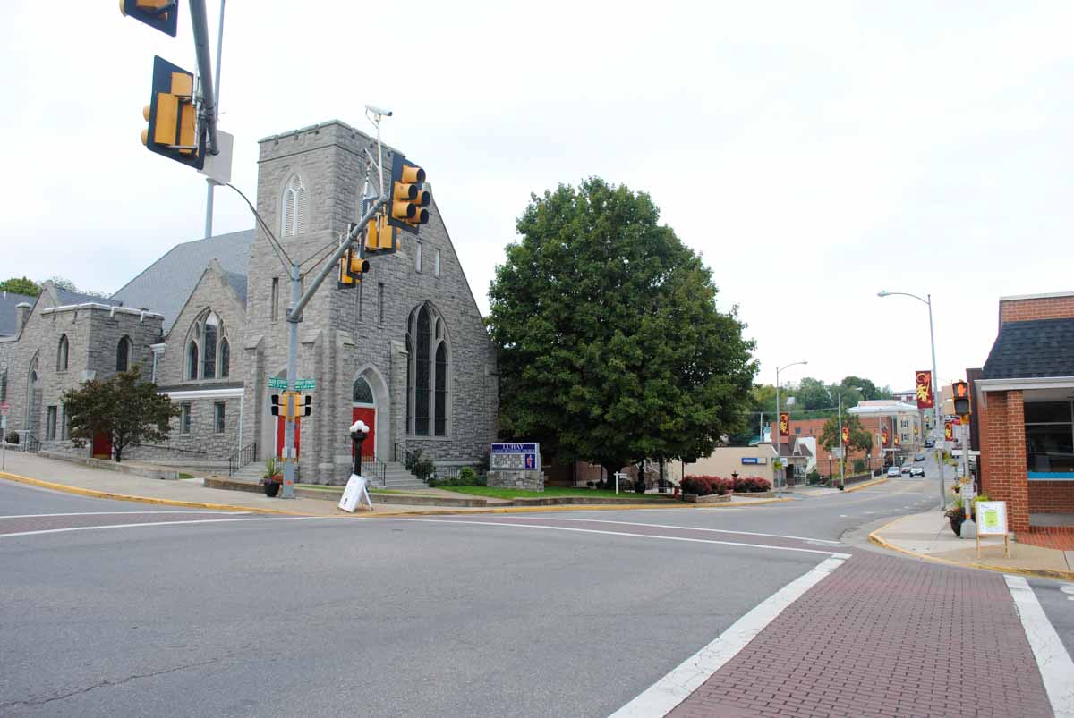 Main Street of Luray VA