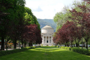 Volta Temple, Lake Como