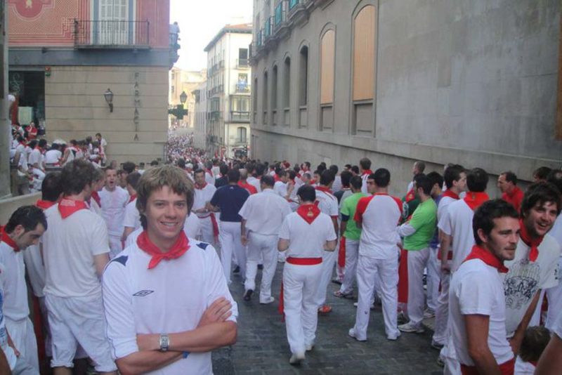 getting ready to run with the bulls at san fermin