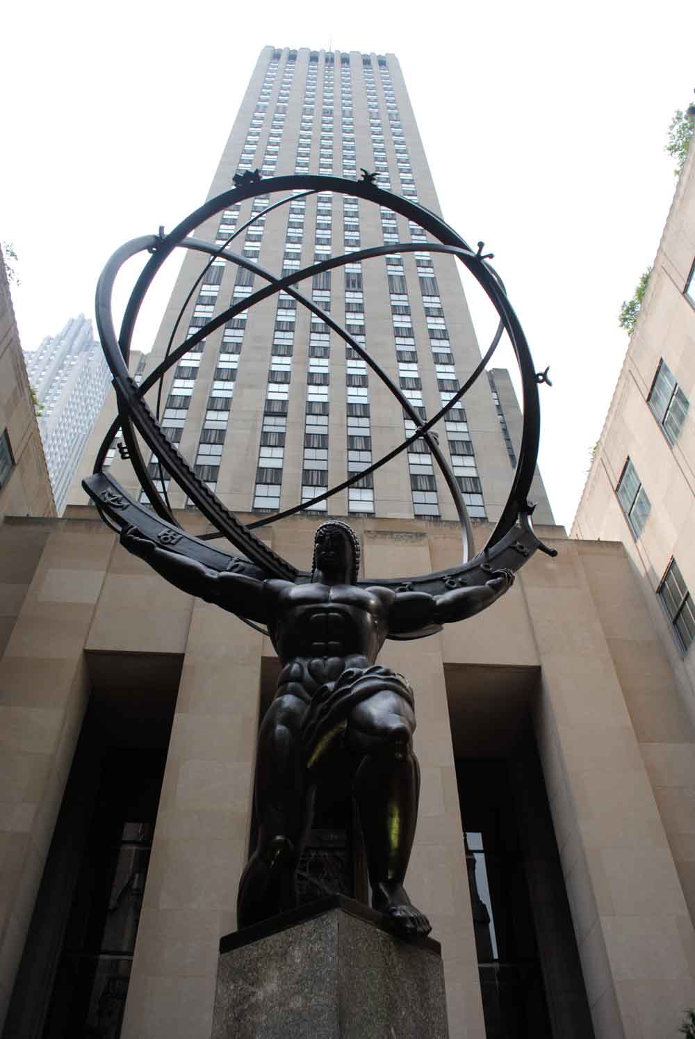 Atlas in front of the Rockefeller Building