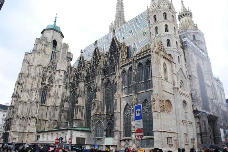 Vienna Stephansdom cathedral facade