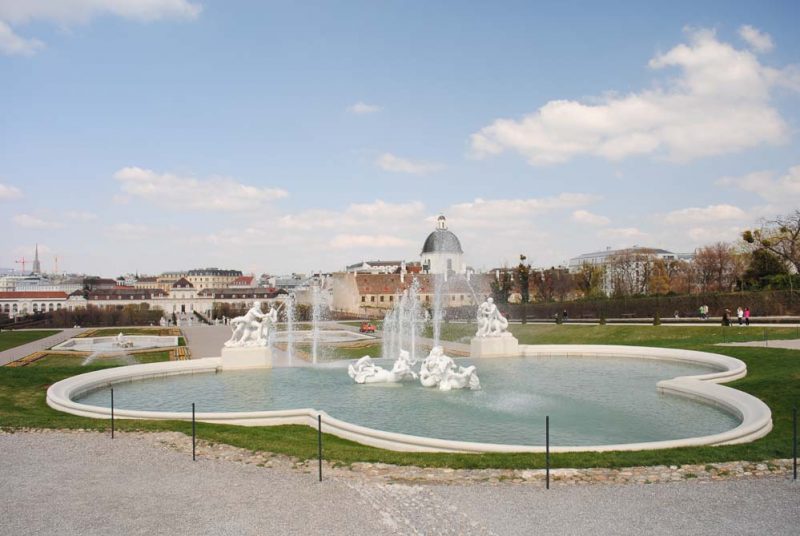 Water fountains at Belvedere Vienna