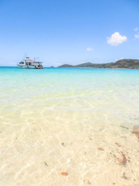 Whitehaven Beach - Clear water on a clear day