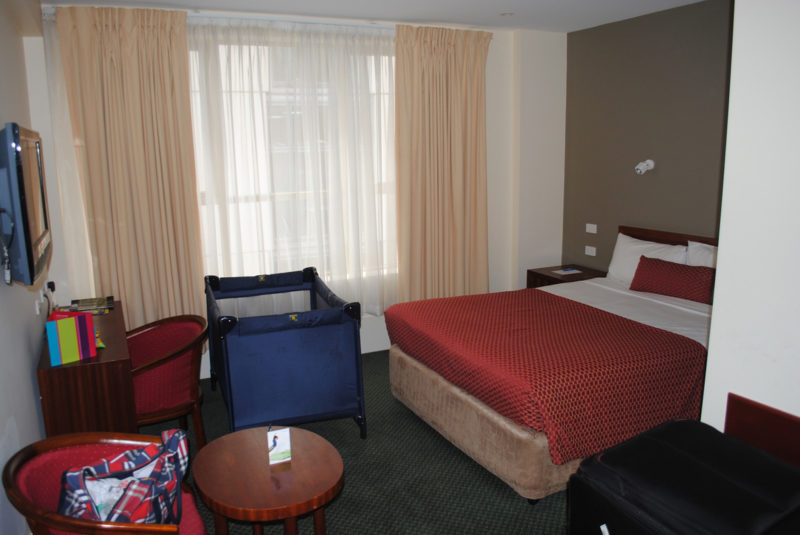 The Heritage Queen Room at the Ibis Styles Melbourne, The Victoria Hotel