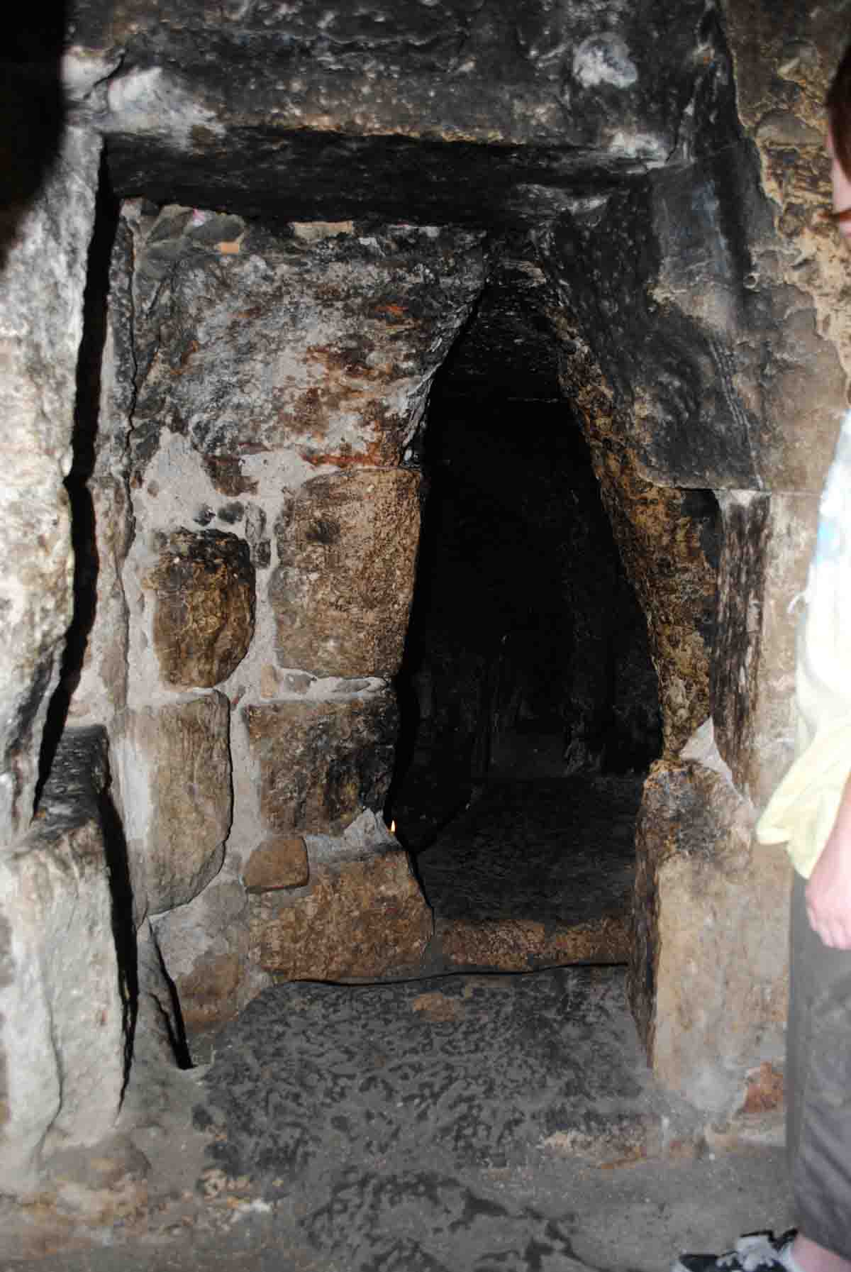 Tomb similar to that which Christ was buried in