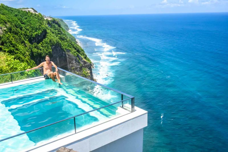 The Edge infinity pool Uluwatu 