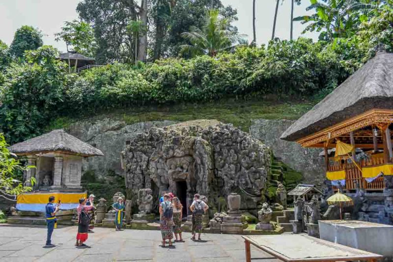Goa Gajah Elephant Cave in context of the temple