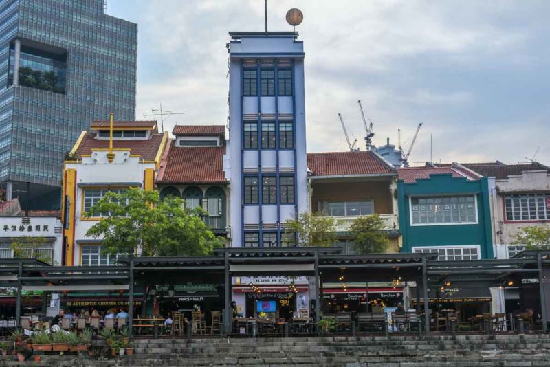 Eclectic restaurants lined up along Boat Quay Singapore