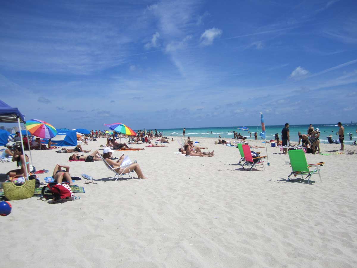 South Beach in Miami pumping on a Saturday evening